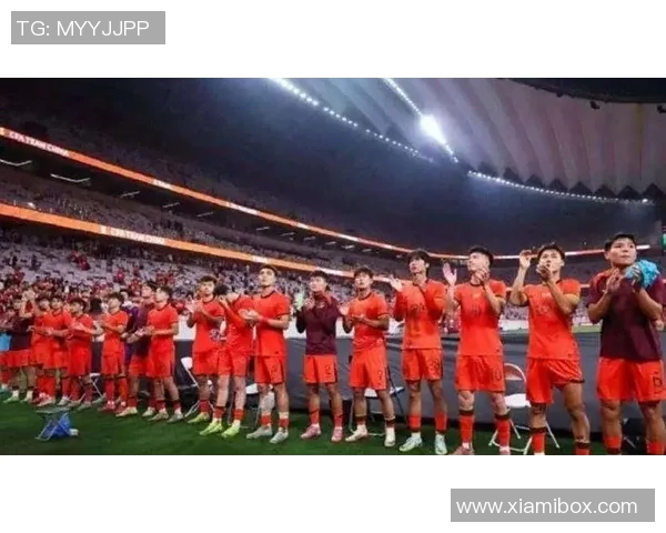 上海足球队状态变革引发热议球迷期待新篇章的崛起与挑战